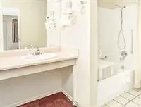 Travelodge Aurora Denver Area